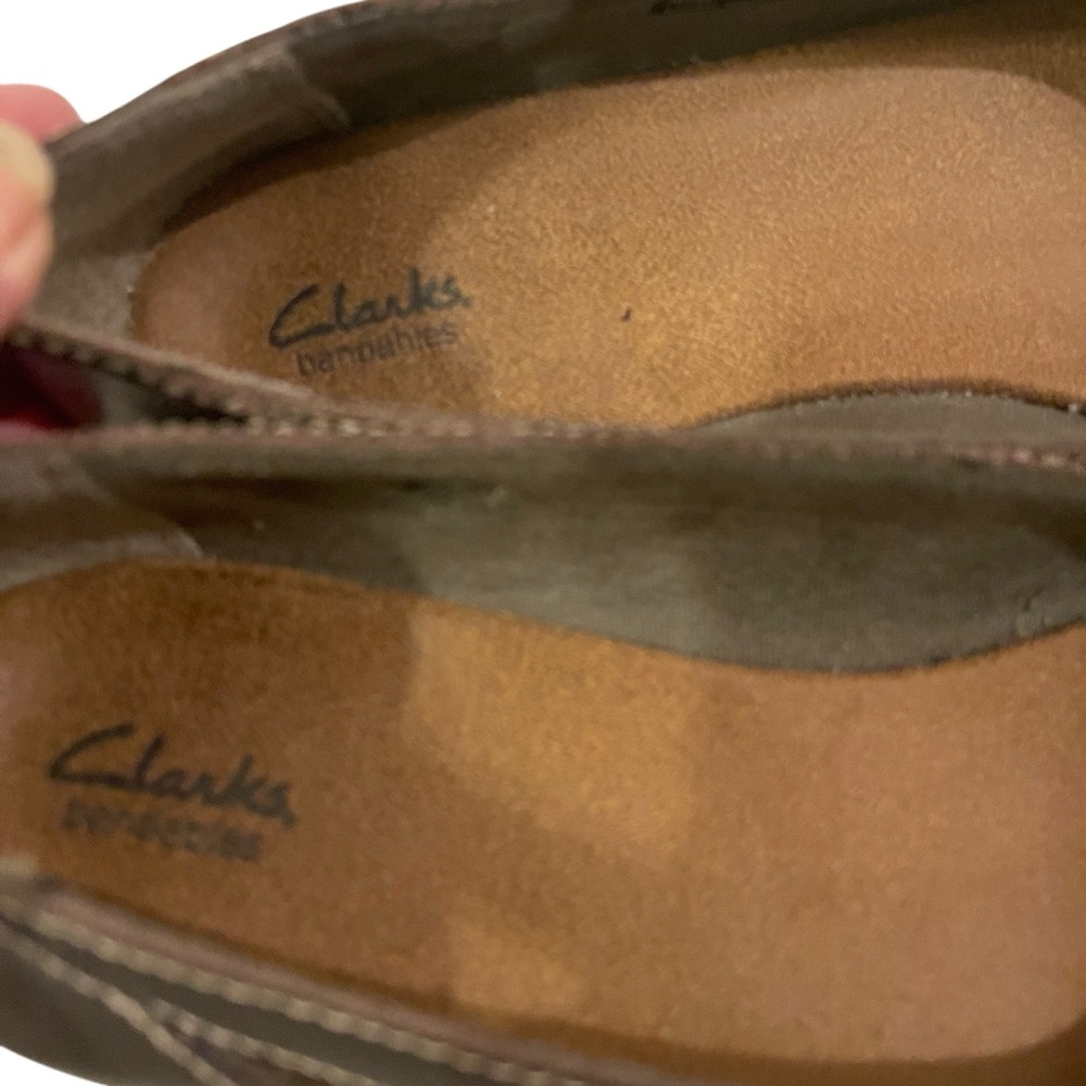 NWOB Clarks Women's Leather Cutout Loafers Flats Shoes - Picture 4 of 7